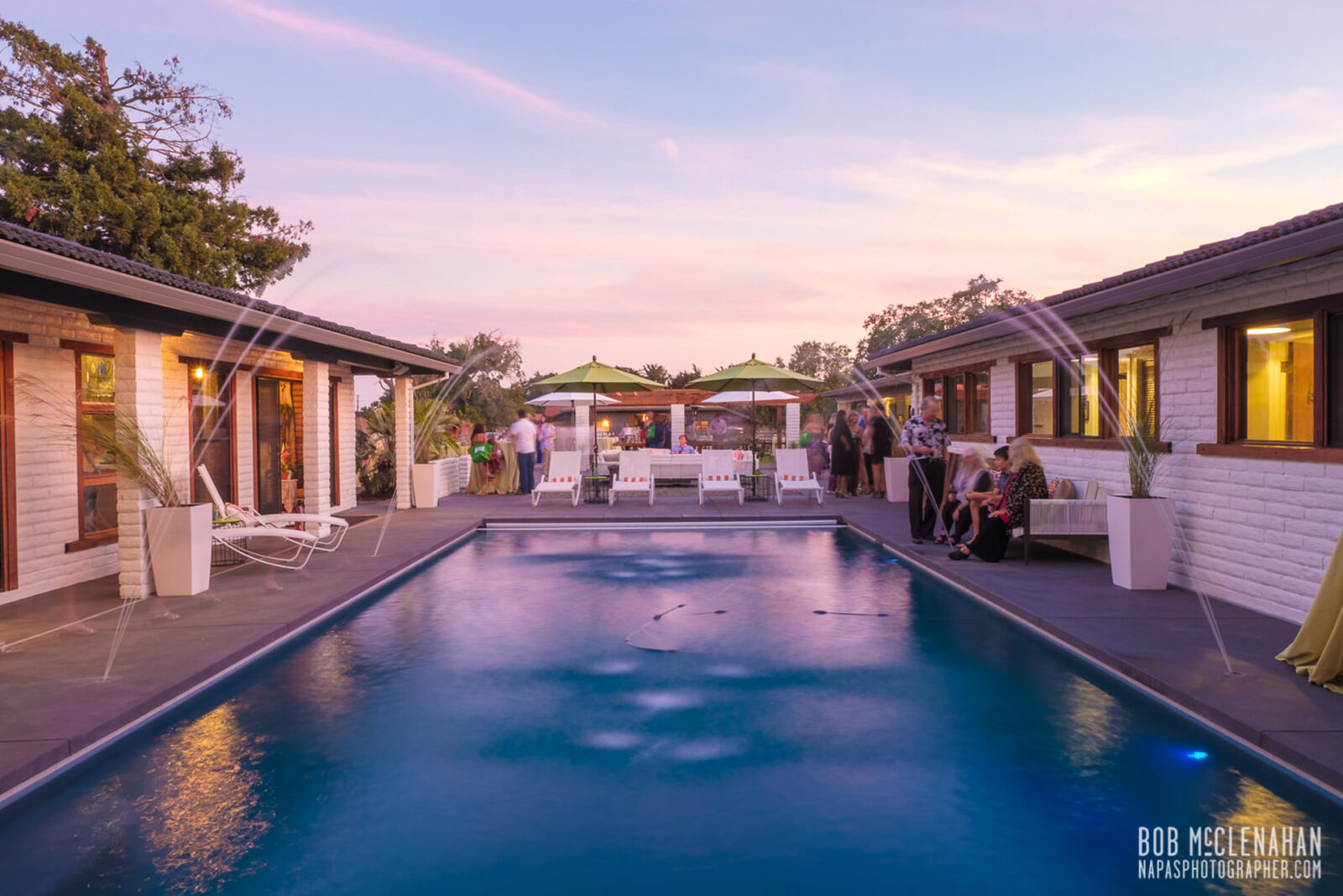 The Wolf & Horseshoe pool